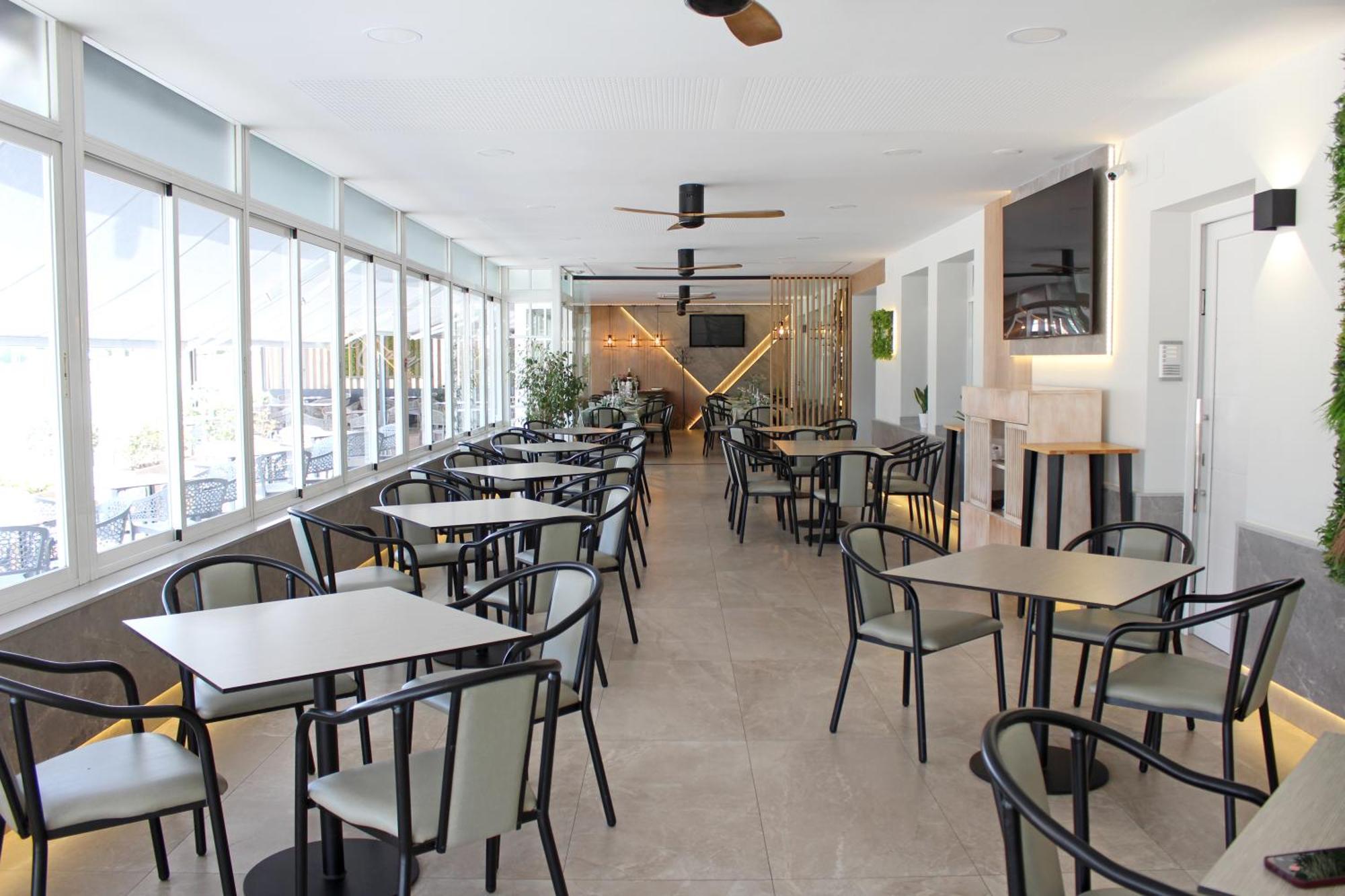 Hostal Restaurante El Cary Montemayor ภายนอก รูปภาพ