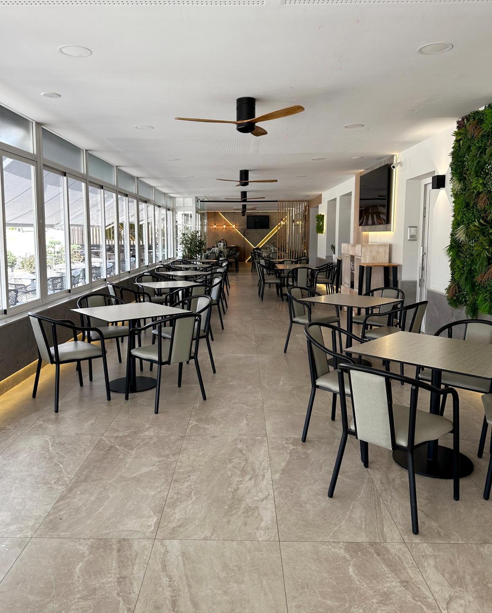 Hostal Restaurante El Cary Montemayor ภายนอก รูปภาพ